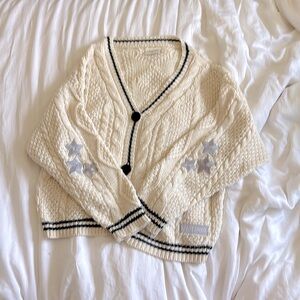 Taylor Swift folklore cardigan
